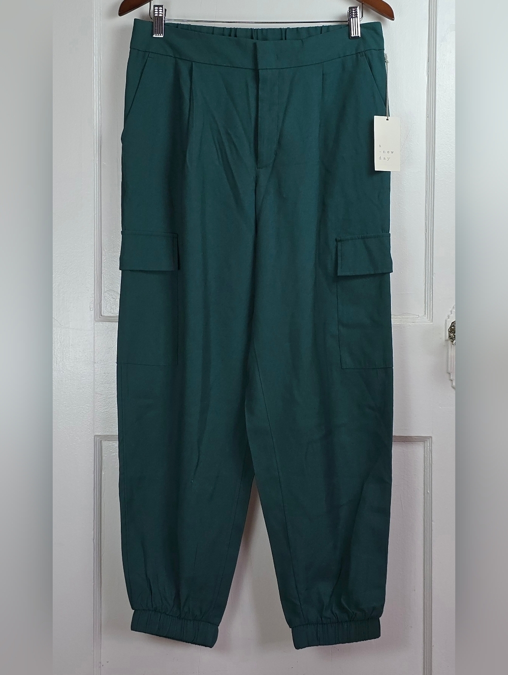 A New Day Teal High Rise Twill Cargo Parachute Pants NWT 10